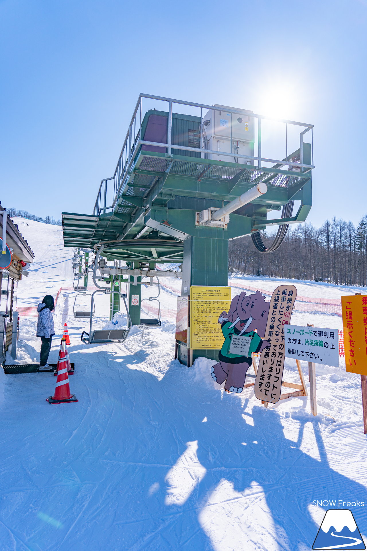 幕別町白銀台スキー場｜広大な十勝平野の向こうには、北海道の背骨・日高山脈。大地のスケール感が違う、ロケーション抜群のローカルスキー場へ(^^)/